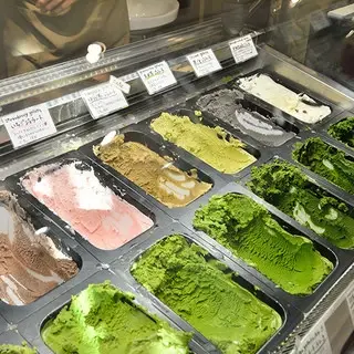 Suzukien Asakusa-1d.webp