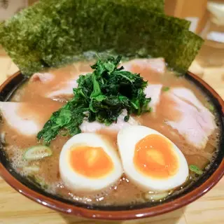 Akihabara Rāmen Waizu-1c.webp