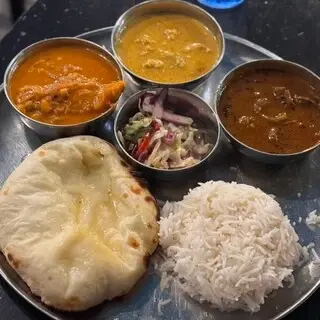 Indian Street Food & Bar Gond-1a.webp