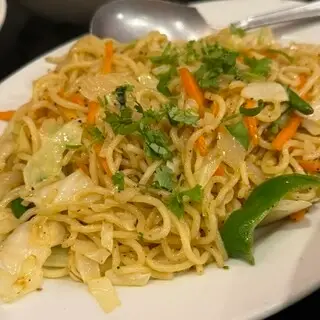 Indian Street Food & Bar Gond-1c.webp