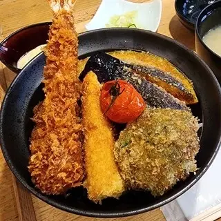 Niigata Katsudon Tarekatsu Honten-1a.webp