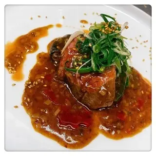 Chinese Artistic Conception Dish Bai Yan (バイエン)-1a.webp