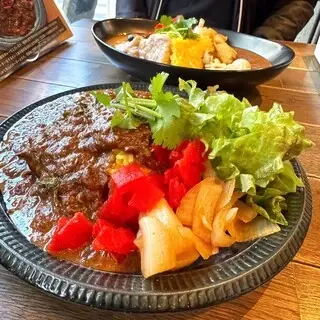 Akihabara Caligari-1c.webp