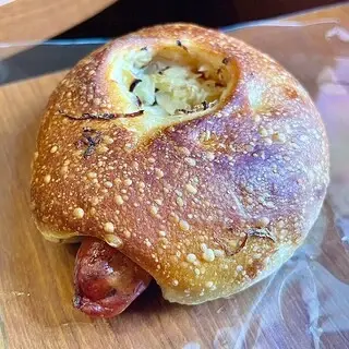 Komugi-to-kōbo Mitsuru-1c.webp