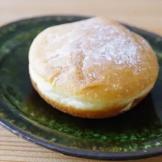 Racines, Bread & Salad-1c.webp