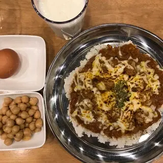 Pneuma Curry-1d.webp