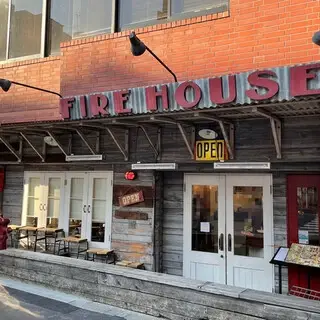 Fire House-logo.webp