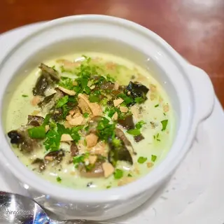 Ma Poule Restaurant-1b.webp