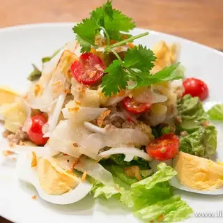 Chantoya Coconut Curry-1c.webp