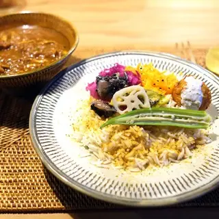 Honkatry Curry And Spice-1c.webp
