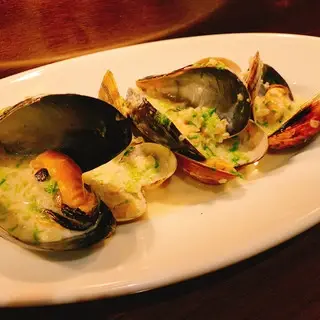 Uogashi Bar Tsukiji Tamatomi-1c.webp