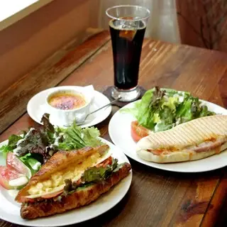 Patisserie Sakura-1a.webp