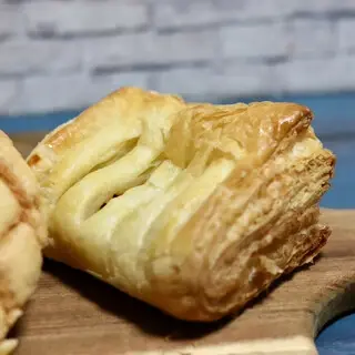 Kyuei Melon Pan-1c.webp