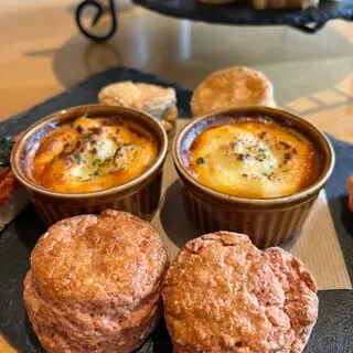 Momiji Lounge-1c.webp