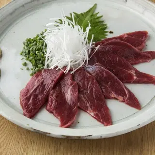 Hakata Motsu-dokoro Kirari-1b.webp