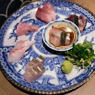 Shukou Aomon-1a.webp