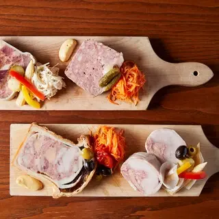 Bistro La Maison D'ami-1c.webp