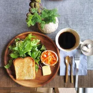 Uguisu To Kokuu-1b.webp