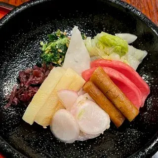 Marutamachi Jyunidanya-1c.webp