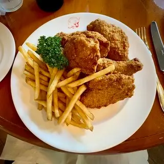 7025 Franklin Avenue-1c.webp