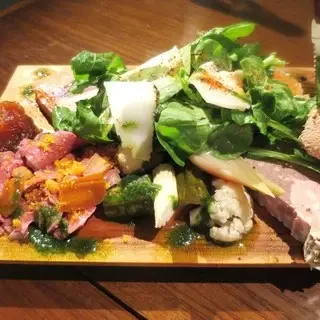 Restaurant Unique-1b.webp