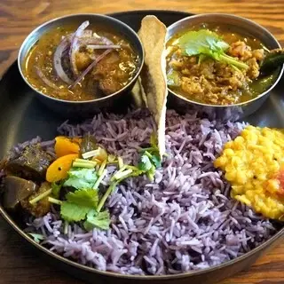 Curry Shop Petit Shani-1a.webp