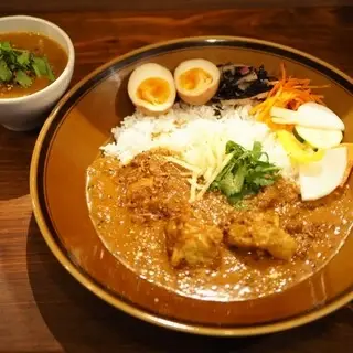 Curry Shop Petit Shani-1b.webp