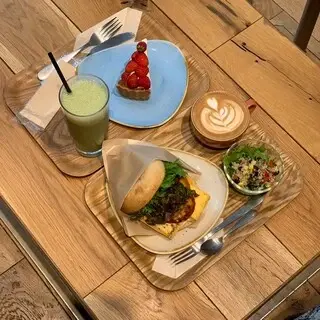 Jaho Coffee Roaster & Wine Bar-1c.webp