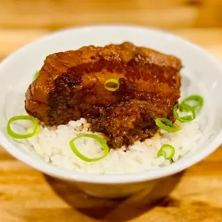 Hachan Ramen-1b.webp