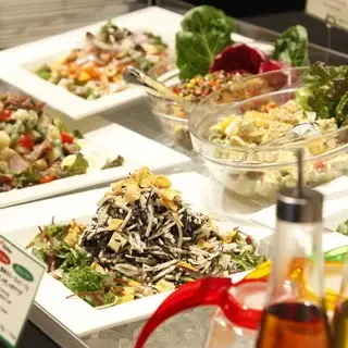 Chef's Live Kitchen-1d.webp