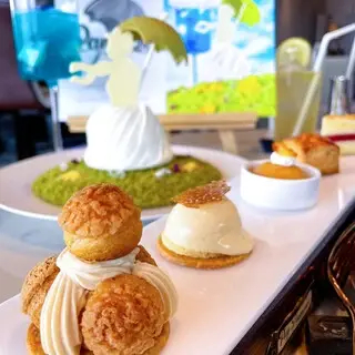 Bar & Lounge Whisk-1b.webp