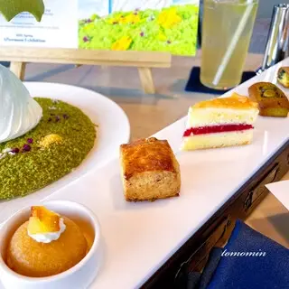 Bar & Lounge Whisk-1d.webp