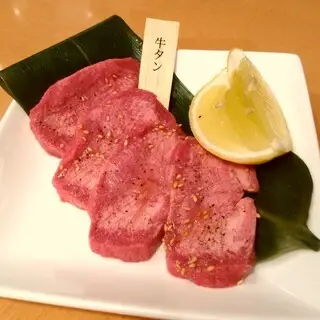 Kunimoto Shinkan Yakiniku-1c.webp