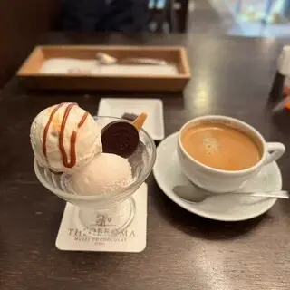 Gelateria Théobroma-1d.webp