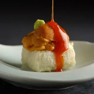 Gion Wisteria-1b.webp