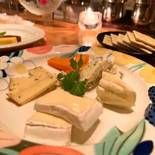 Gion Finlandia Bar-1b.webp