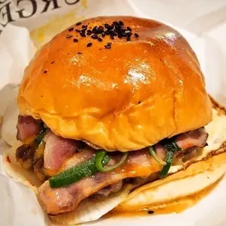 Dragon Burger Tofuku-ji-1d.webp