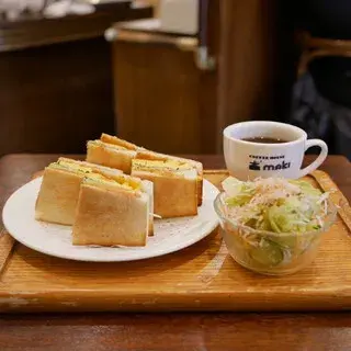 Coffee House Maki-1d.webp