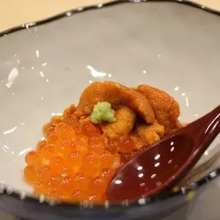 Sushi Momonoki-1d.webp