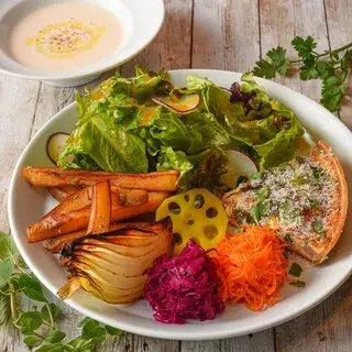 Mother Moon Café - Aeon Mall Kyoto Katsuragawa-1a.webp