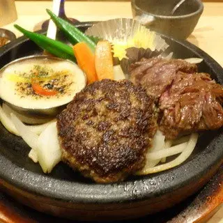 Ame-akari - Aeon Mall Kyoto Katsuragawa-1b.webp