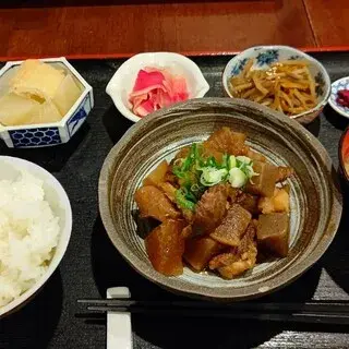 Kinoma Kitchen-1b.webp