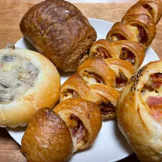 Bake House Kitano-1c.webp