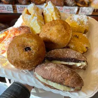 Boulangerie Yamazaki-1a.webp