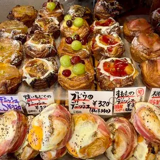 Boulangerie Yamazaki-1c.webp