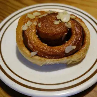 The Yellow Deli-1d.webp