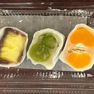 Futaba Uzumasa-1d.webp