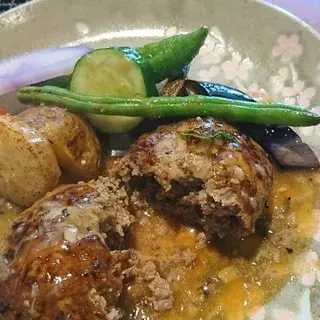 Gift Grilled Meat Restaurant-1c.webp