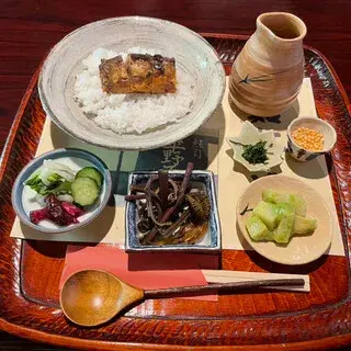 Ayuchaya Hiranoya-1a.webp