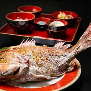 Tsuki No Kurabito-1d.webp